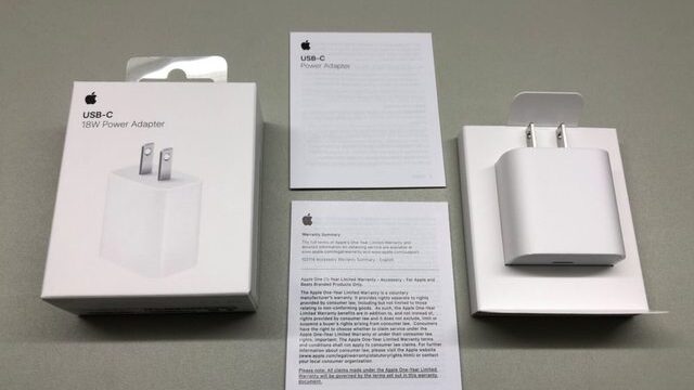 【ちょっと残念】18W USB-C電源アダプタをiPhone,MacBook(12-inch)の充電用で買ってみた。