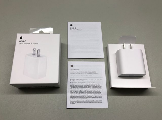 【ちょっと残念】18W USB-C電源アダプタをiPhone,MacBook(12-inch)の充電用で買ってみた。